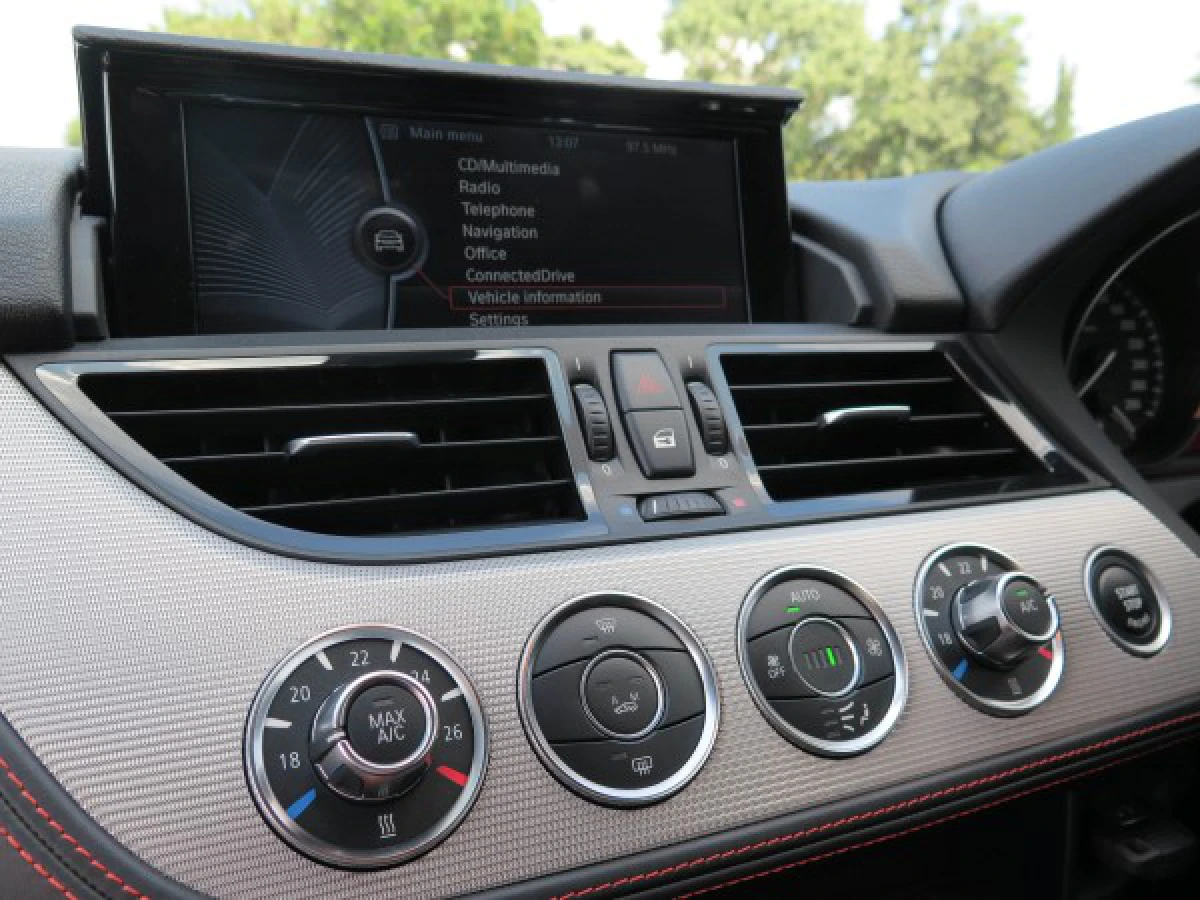 BMW Z4 ส้มเปรี้ยวจี๊ด แรงเร้าใจ