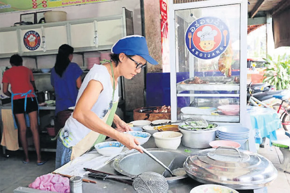 ข้าวหมูแดงโกช้อย ของอร่อยแห่งเมืองตรัง