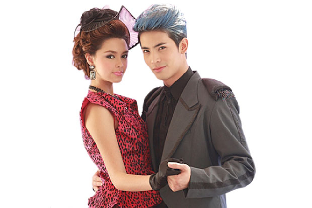 มาลีเริงระบำ มาลีเริงระบำ