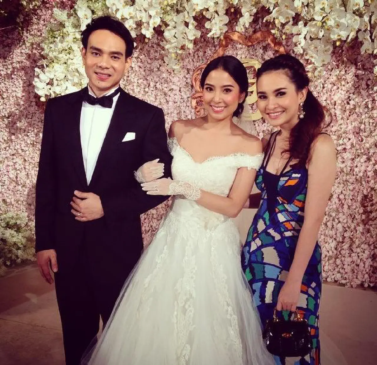 "โบว์AF5-เกรท"ฉลองวิวาห์สุดชื่นมื่น