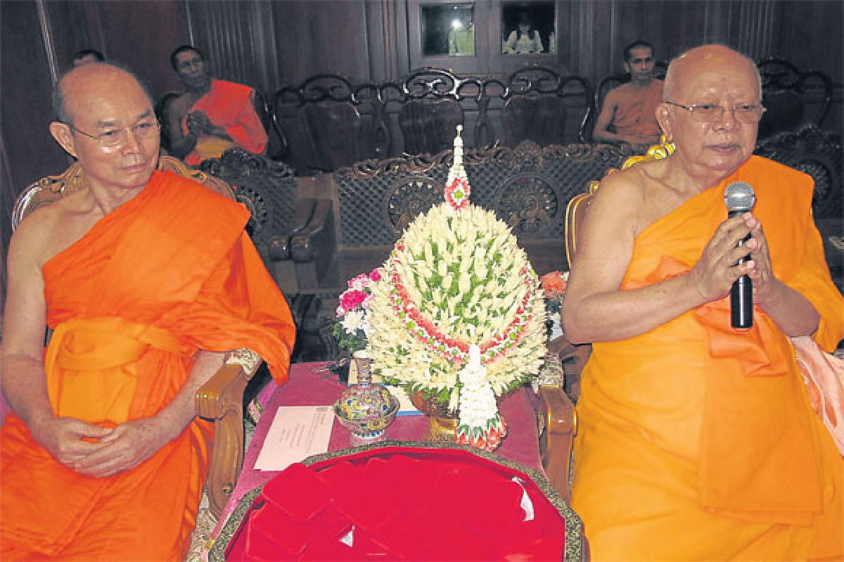 พระพรหมเสนาบดี และพระธรรมเสนาบดี รองเจ้าคณะภาค 7 ที่เลื่อนสมณศักดิ์พร้อมกัน พระพรหมเสนาบดี และพระธรรมเสนาบดี รองเจ้าคณะภาค 7 ที่เลื่อนสมณศักดิ์พร้อมกัน