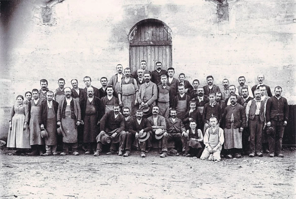 ลินย์ โรเซ่ต์ 154 ปี เฟอร์นิเจอร์หรูระดับโลก
