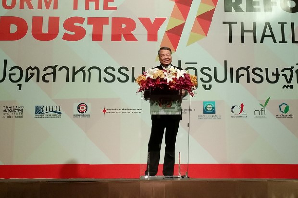 จักรมณฑ์มั่นใจอุตฯไทยปีหน้าโตอย่างน้อย 6% จักรมณฑ์มั่นใจอุตฯไทยปีหน้าโตอย่างน้อย 6%