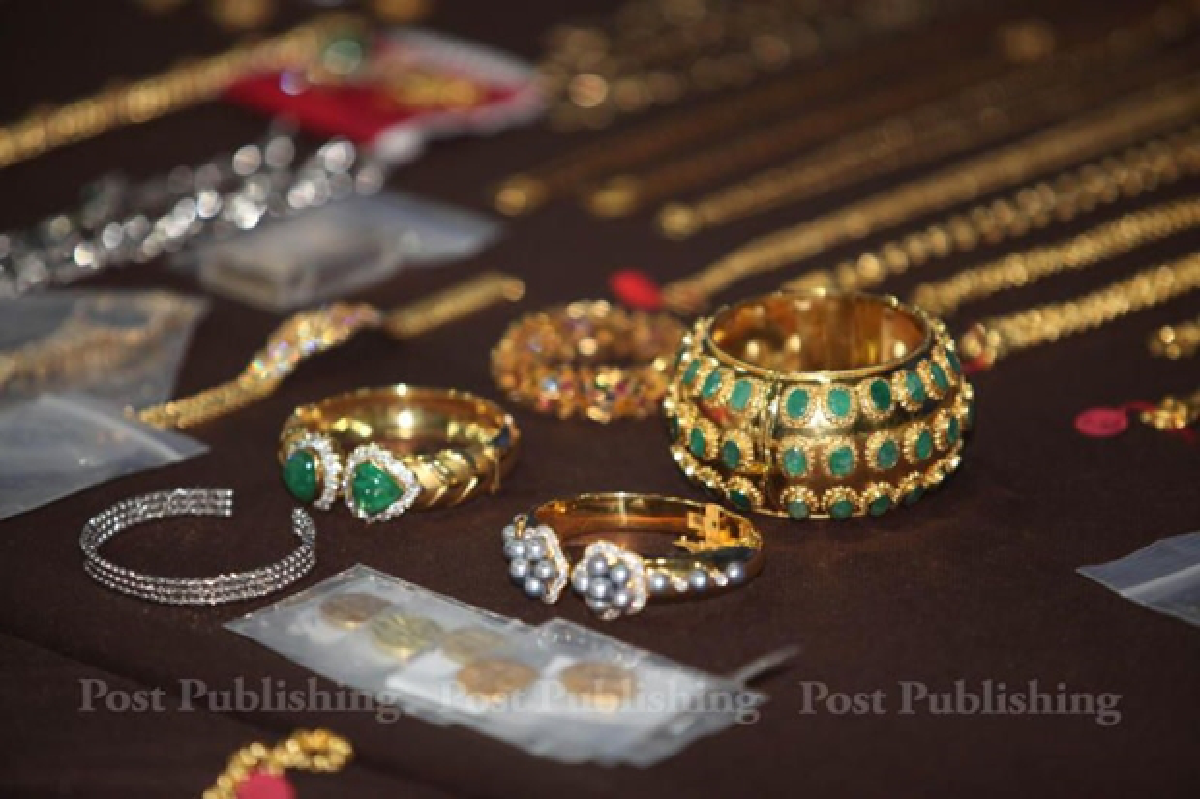 Corruption wealth shown, 5 more arrests