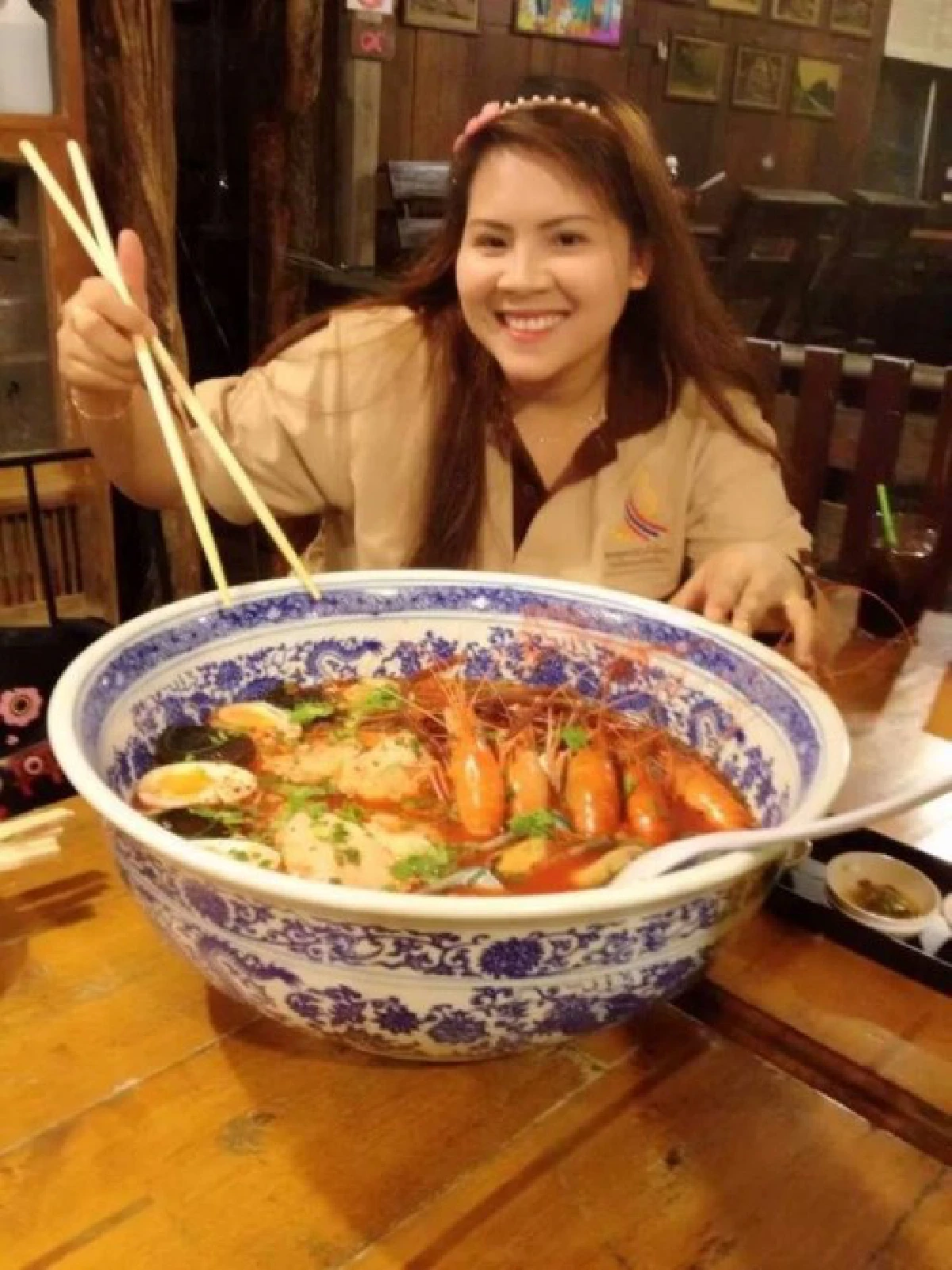 ถอดรหัสเทรนด์ฮิต "อาหารจานยักษ์"