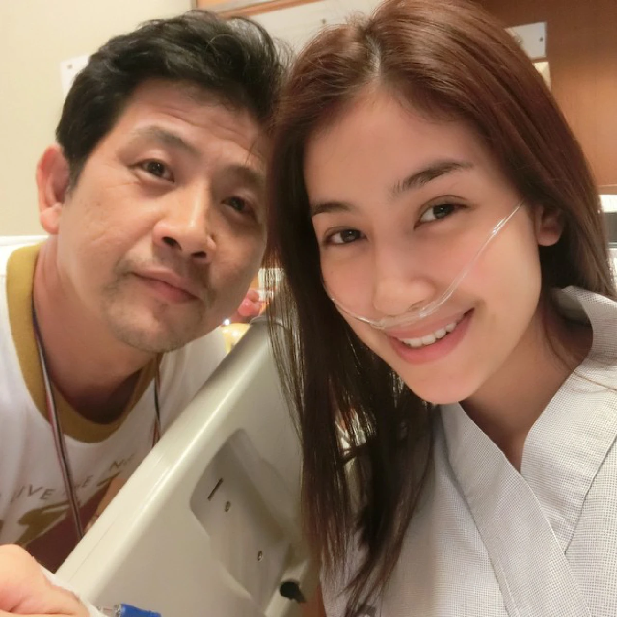 "มิ้นต์ ชาลิดา"ช็อก!ตรวจพบอาการปอดรั่ว10ซม.