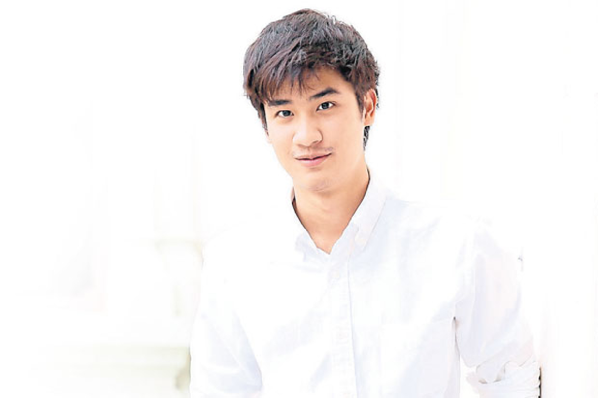 ตะวัน วิหครัตน์ หนุ่มเศรษฐศาสตร์ ภาคบันเทิง ตะวัน วิหครัตน์ หนุ่มเศรษฐศาสตร์ ภาคบันเทิง