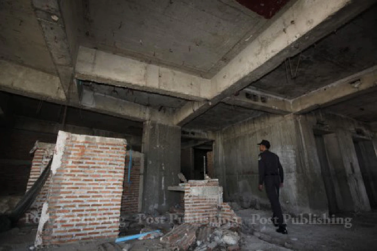 "ตึกร้างกลางกรุง"...ทุกย่างก้าว=ตาย