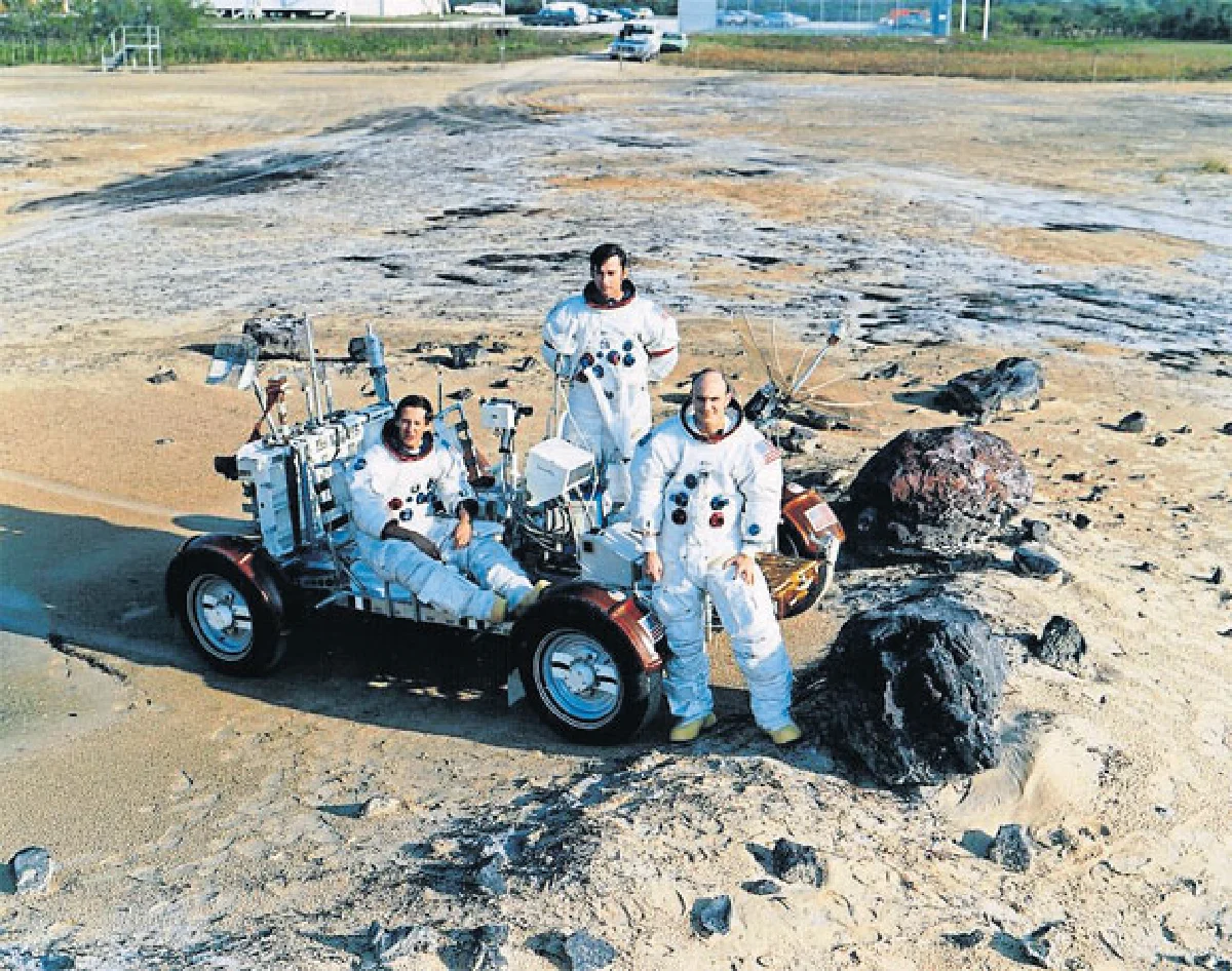 ชาร์ลี ดุค ผู้เหยียบดวงจันทร์