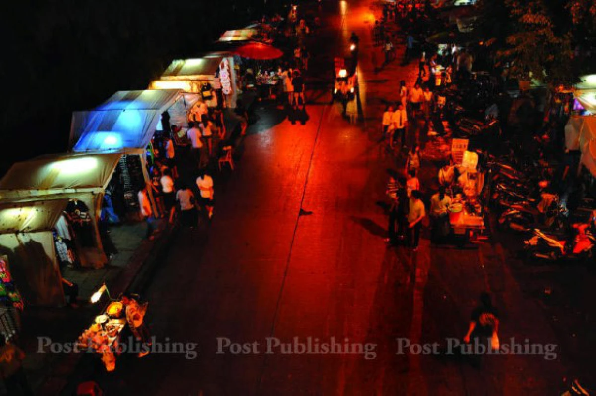 "ตลาดมืดหมื่นล." ขุมทรัพย์ยามค่ำคืน