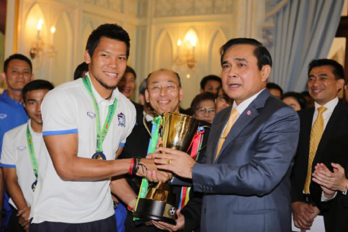 "บิ๊กตู่"ขอบคุณ"ช้างศึก"คืนความสุขให้คนไทย