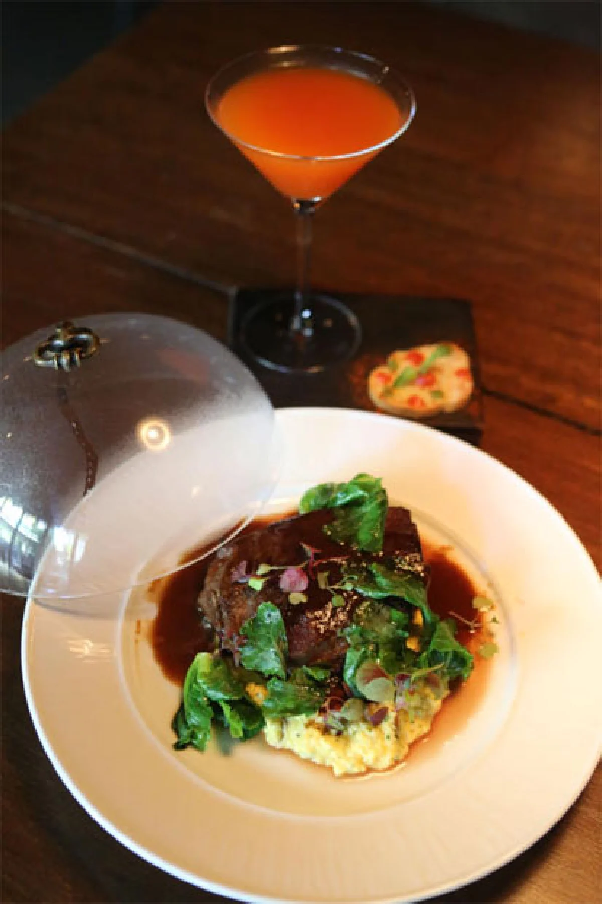 สมิธ สุขุมวิท 49 ร้านนี้สำหรับคนรักเนื้อ