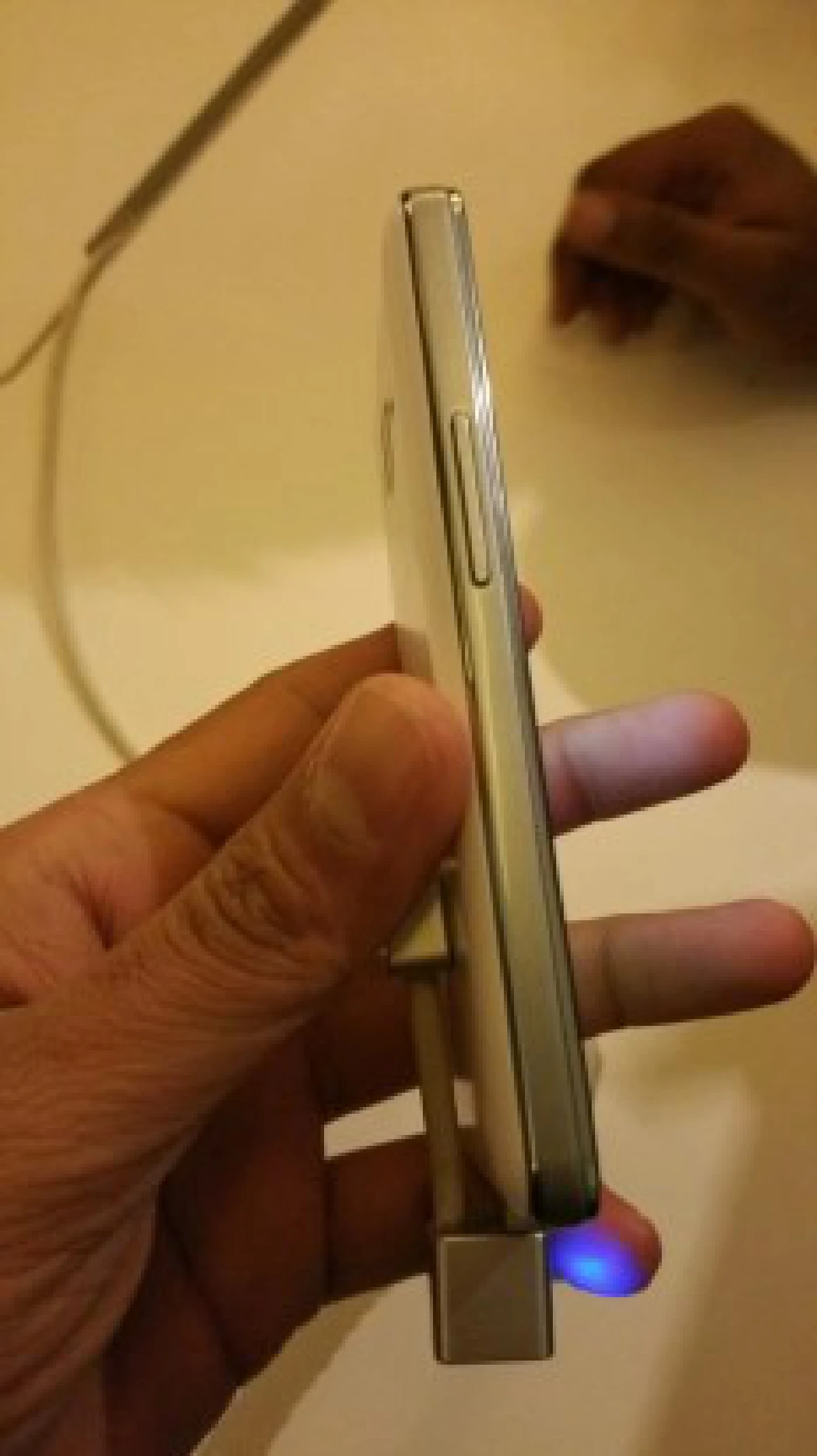 หลุด!'ซัมซุง แซด1'มือถือระบบ'ไทเซน'ราคาเพียง2,900
