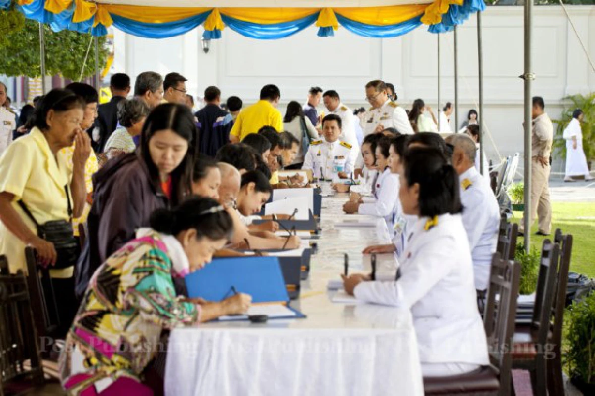 นายกฯนำครม.ลงนามถวายพระพรเนื่องในวันปีใหม่