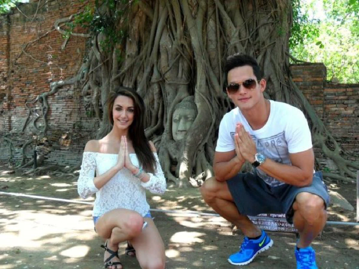 Who are you ? มิก้า ชูนวลศรี