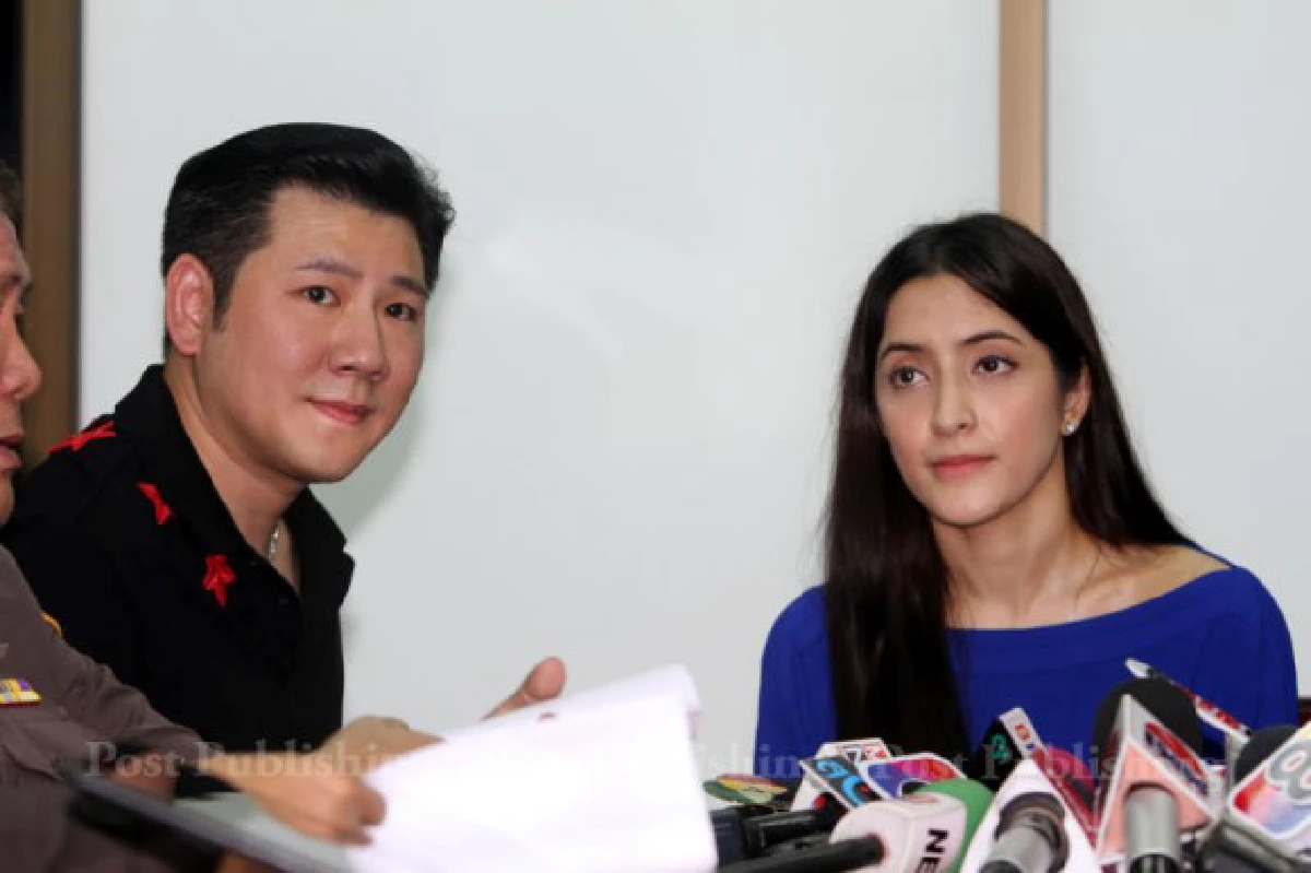 พิงกี้เข้าพบตร.แจงไม่รู้จักแก๊งยักยอกเงินสจล.