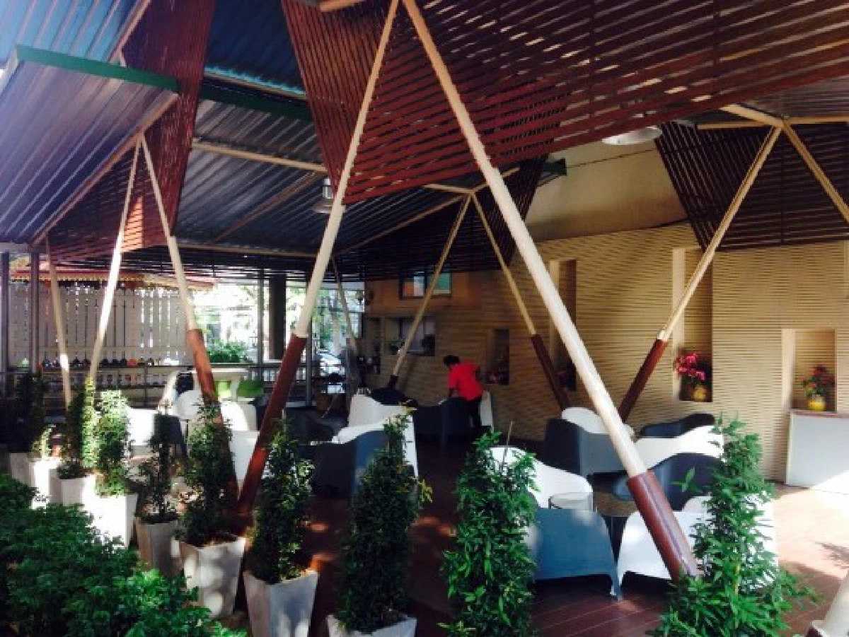 สำรวจ "ตึกลูกกวาด" กระทรวงแรงงาน "มาที่นี่มีงานทำ"