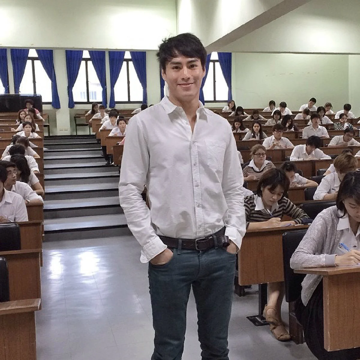 ส่อง!ดาราผันตัวมาเป็นครู ทั้งเก่ง ทั้งหน้าตาดี