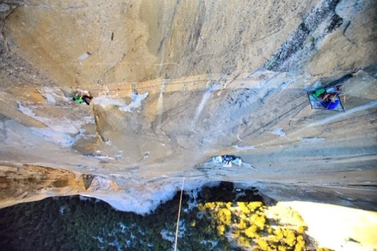 มือเปล่าพิชิตผาหิน 19วันชัน90องศา (มีคลิป)