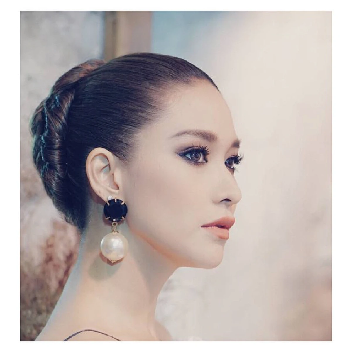 "พลอย"ถอนตัวบท"สาลี่"ในละครนางทาส