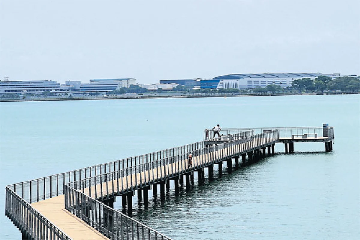 ปูเลา อูบิน เกาะที่มีแต่ต้นไม้กับจักรยาน