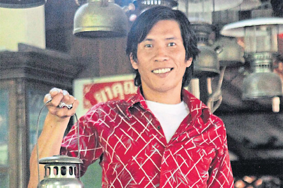 'ช่วยเชื่อมต่อเวลา เสน่ห์ตะเกียงเจ้าพายุ' เอกรัตน์ ตะวันขึ้น 'ช่วยเชื่อมต่อเวลา เสน่ห์ตะเกียงเจ้าพายุ' เอกรัตน์ ตะวันขึ้น
