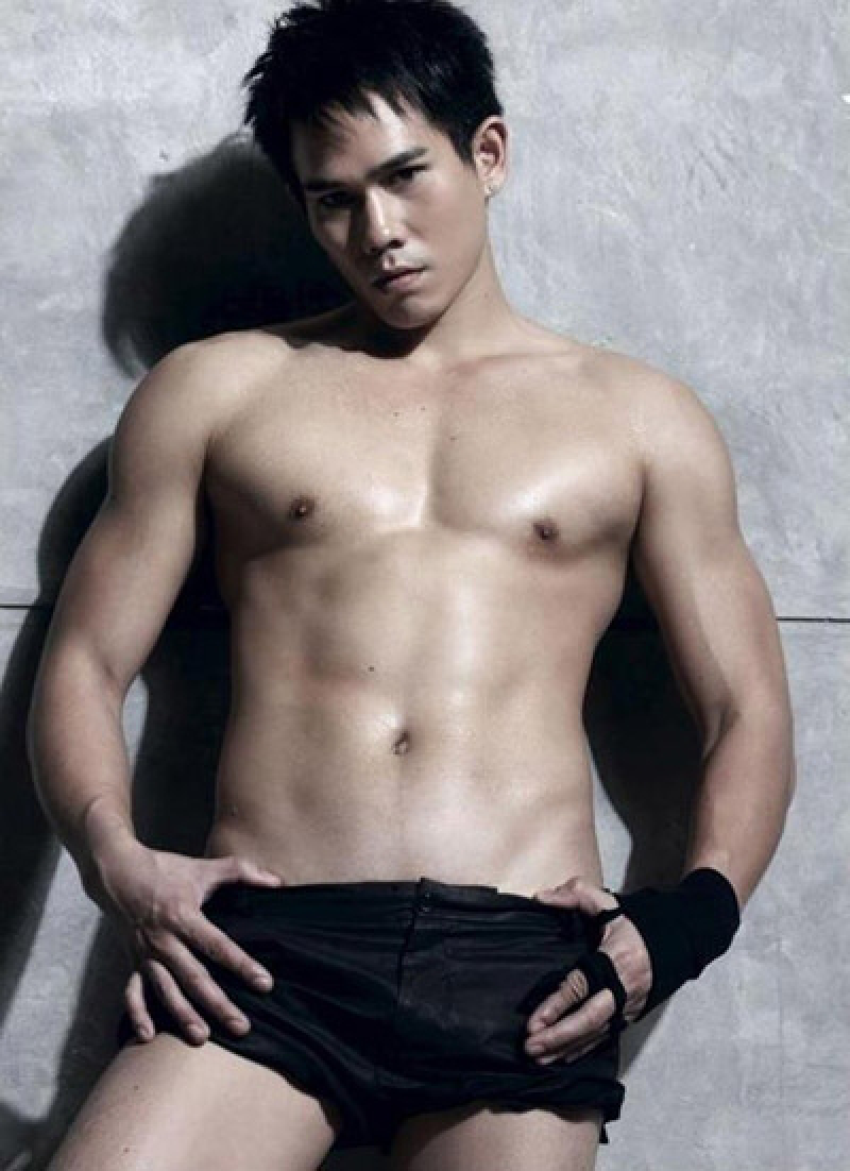 สะกิดต่อมซี้ด!รวมซิกแพคดารา แบบว่าแซ่บเว่อร์