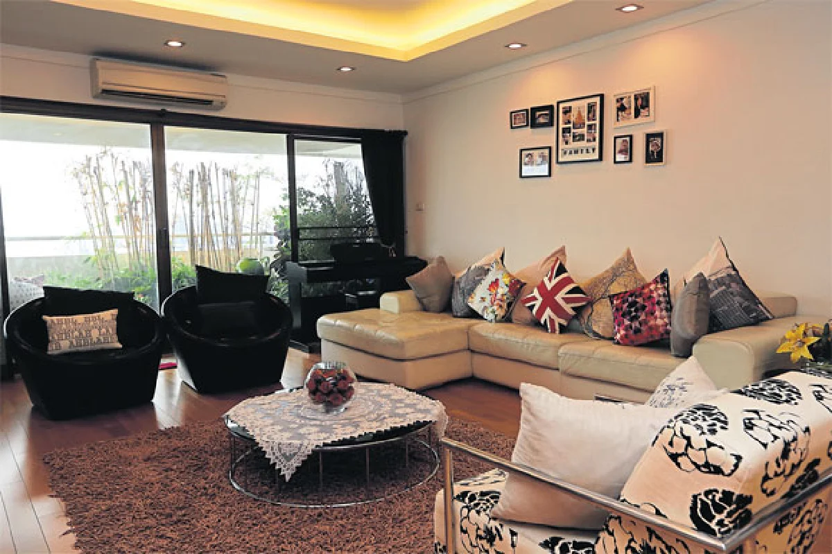 บ้านสไตล์ ‘อิงลิช คันทรี่’ ของ ดร.เกษรา ธัญลักษณ์ภาคย์