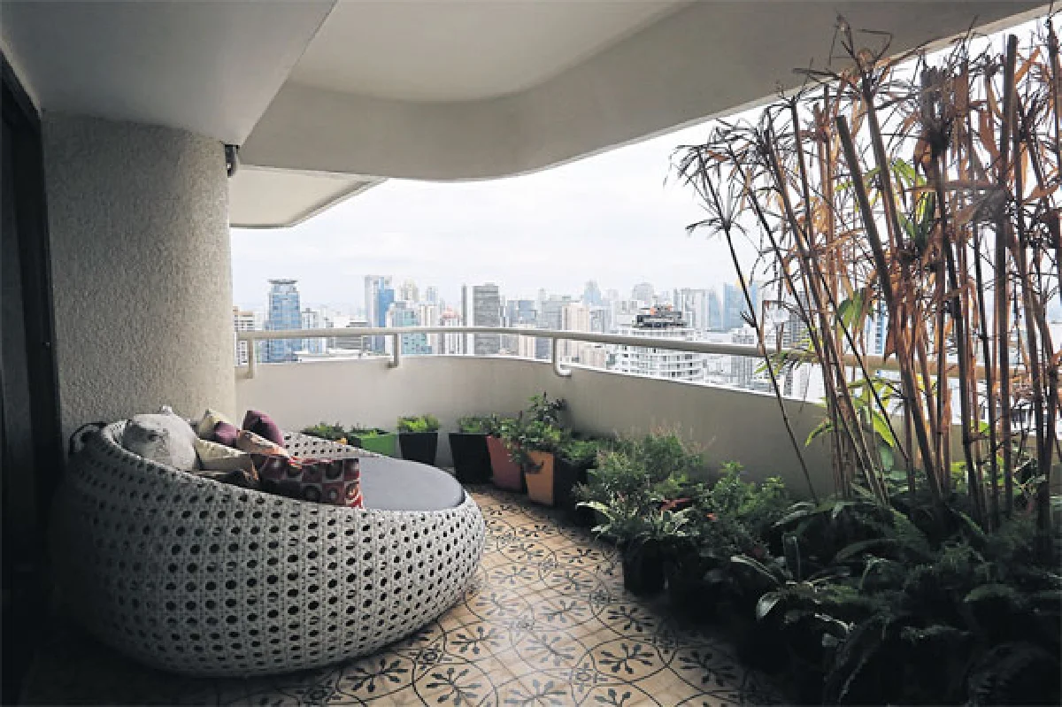 บ้านสไตล์ ‘อิงลิช คันทรี่’ ของ ดร.เกษรา ธัญลักษณ์ภาคย์