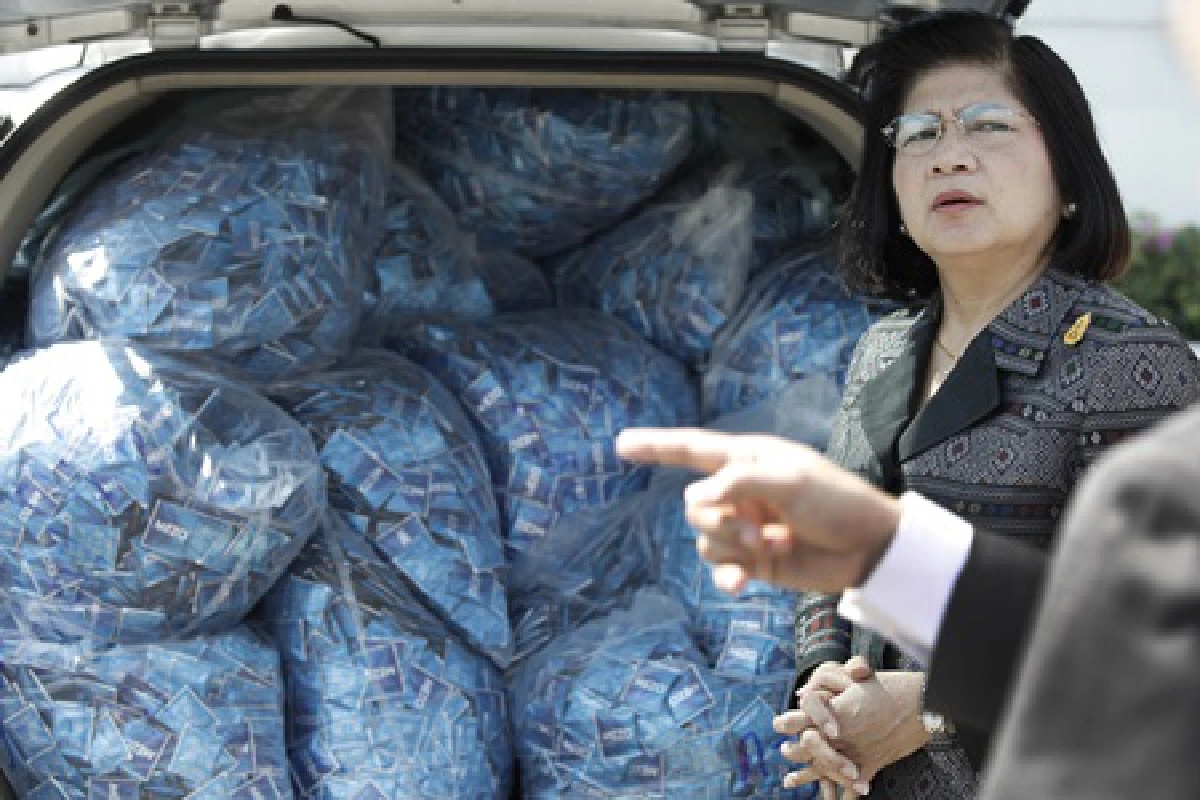 บุกทลายโรงงานอาหารเสริมชื่อดังยึดกว่า100ล้าน