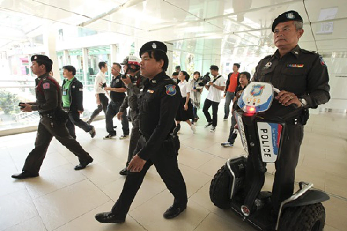 เร่งหาตัวคนร้ายบึ้มพารากอนเชื่ออยู่ใกล้กทม.