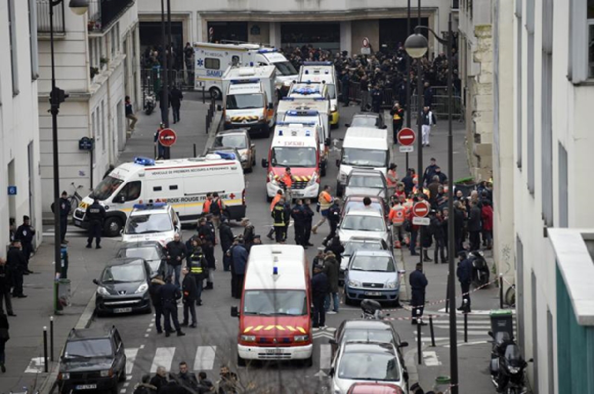 Paris attack: Police kill gunmen, freeing hostages