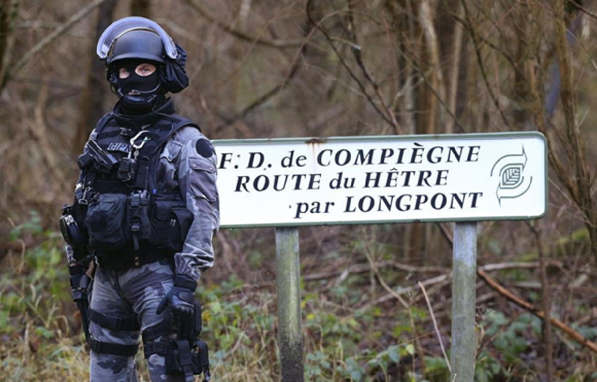 Paris attack: Police kill gunmen, freeing hostages