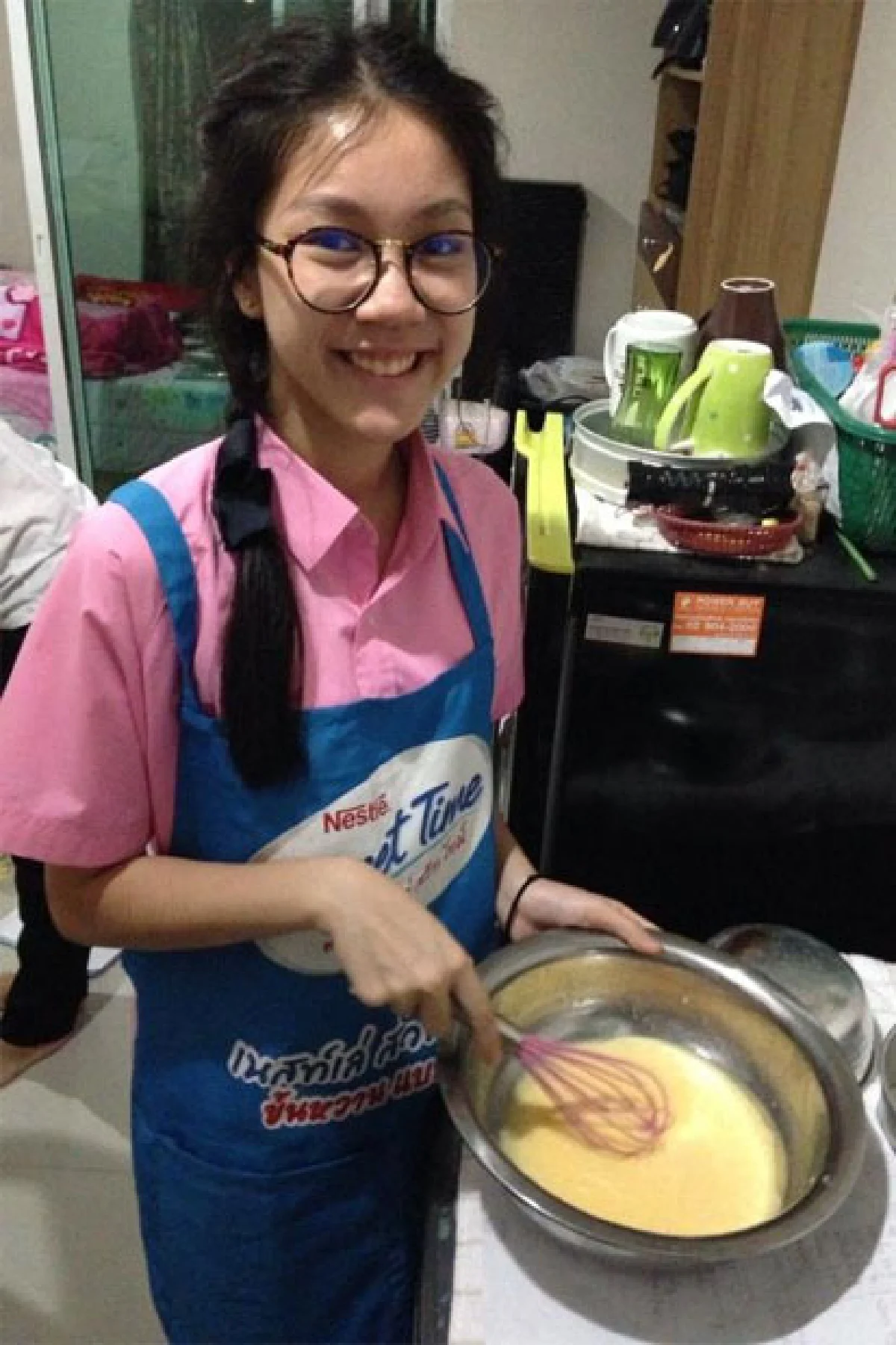 เทรนด์เด็กวัยใส ใส่ใจทำเค้ก สวยเว่อร์วัง