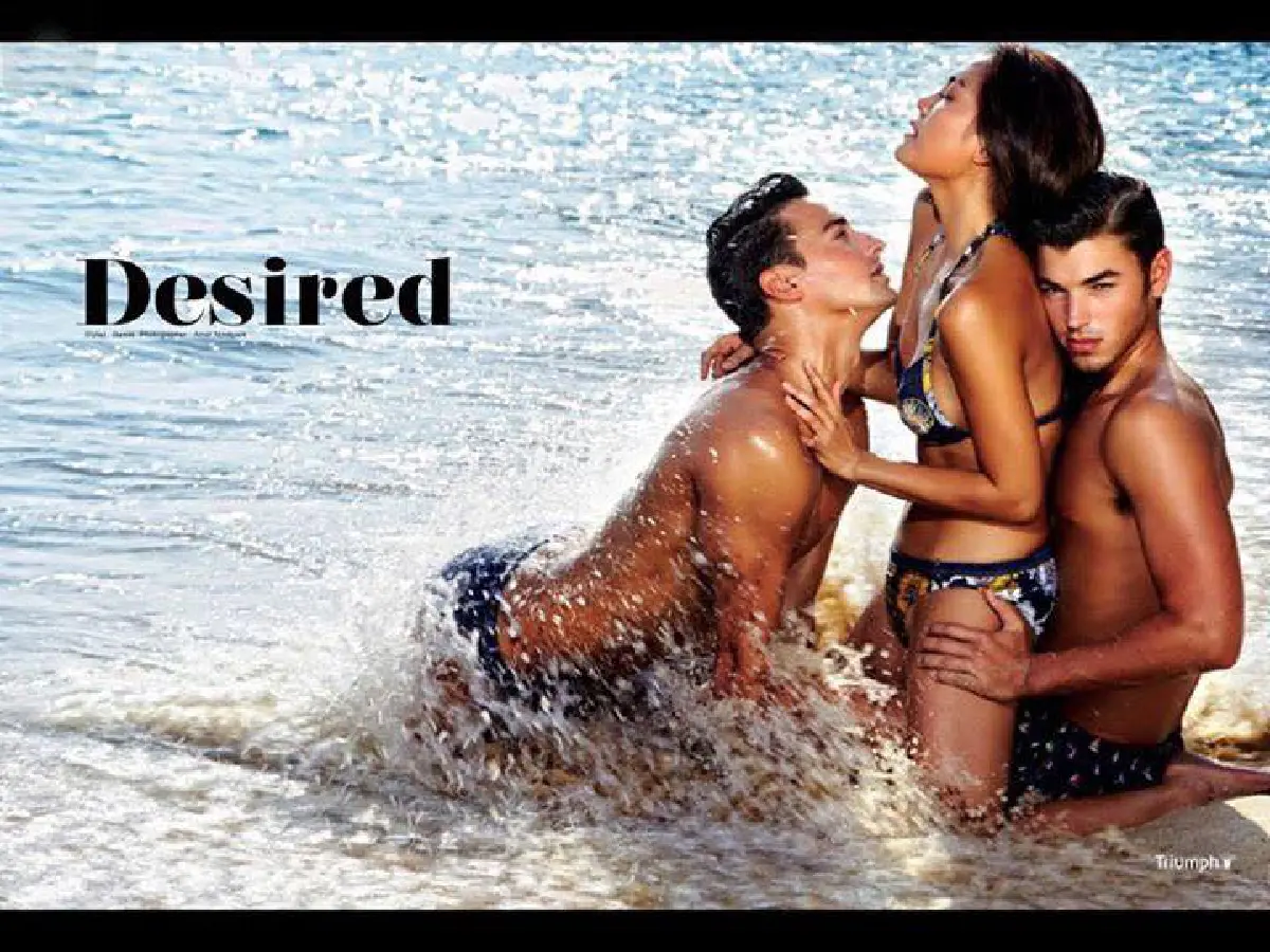 ร้อนระอุ!"เจนี่"ควง"เจสัน"อวดหุ่นแซ่บรับซัมเมอร์