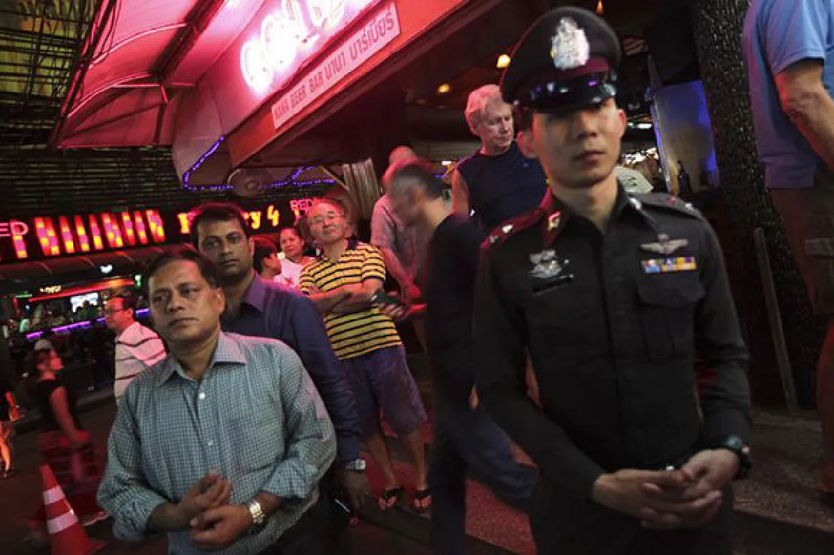 Police stop tourist searches & public urine tests
