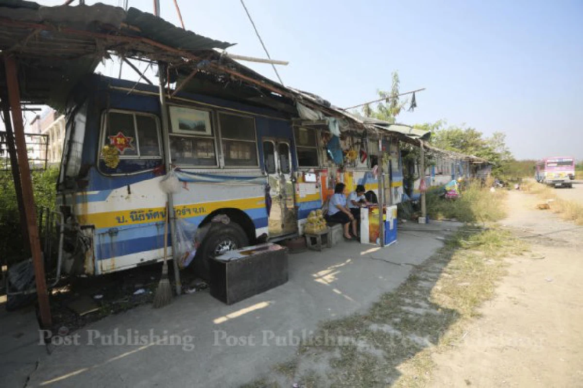 ไอเดียเจ๋ง!แปลงโฉมรถเมล์เก่าเป็น "วิมานพอเพียง"