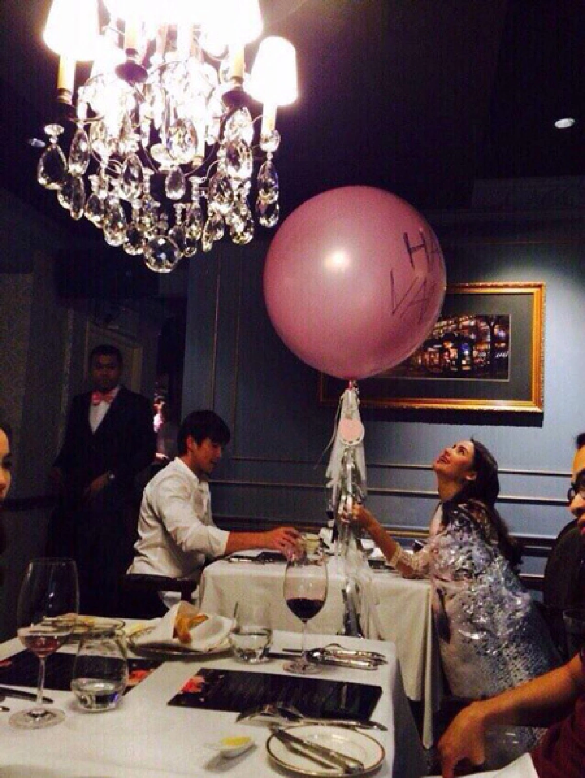 ฟินเว่อร์!"ณเดชน์"ควง"ญาญ่า"ดินเนอร์สวีทหวาน