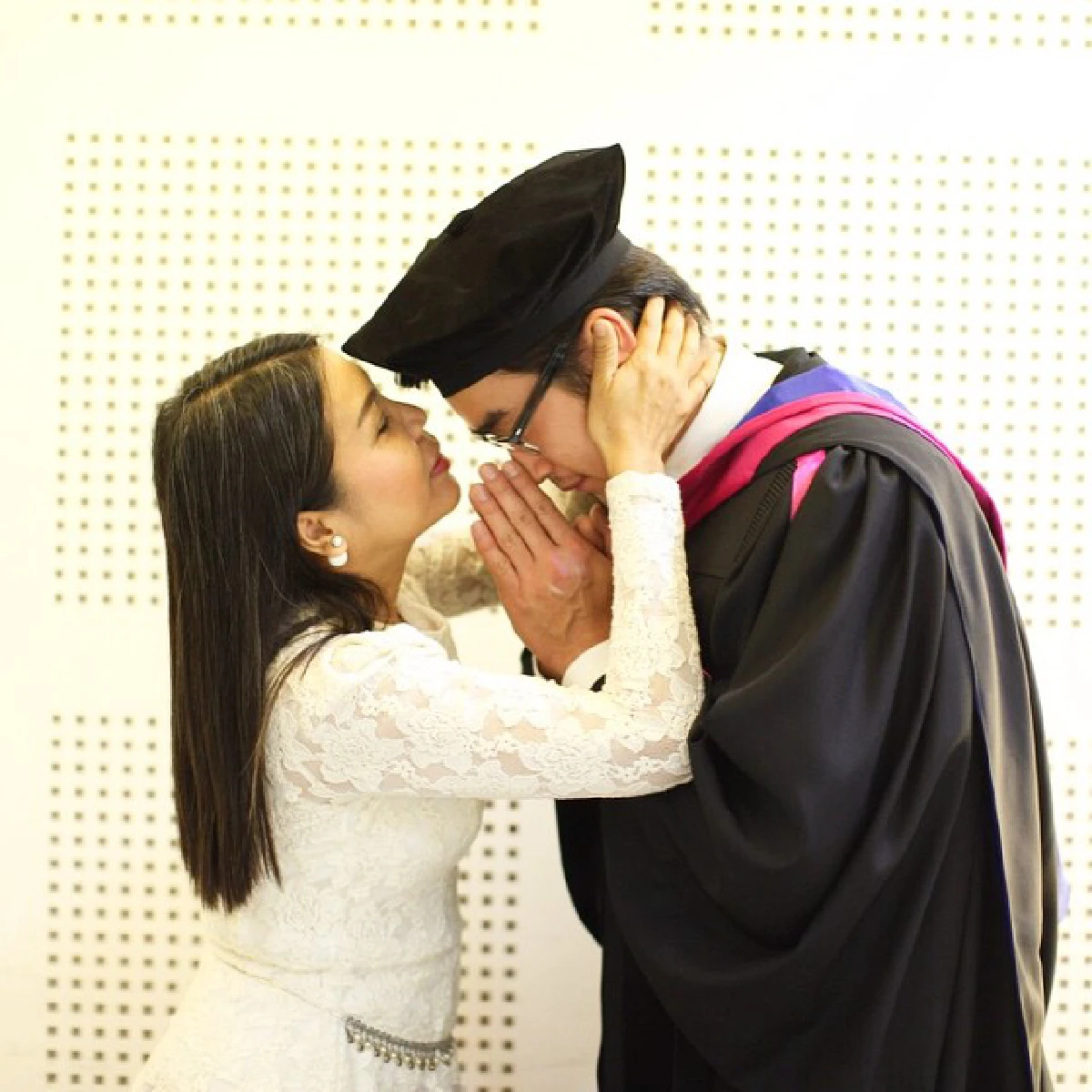 ปลื้มปริ่ม!"ณเดชน์-ธันวา-บุ๋ม"ซ้อมรับปริญญาม.รังสิต