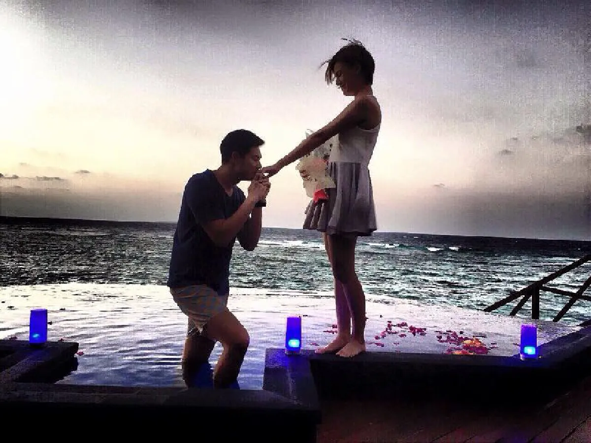 หวานได้อีก!"แมน"ขอ"เกล"แต่งงานริมทะเลมัลดีฟส์