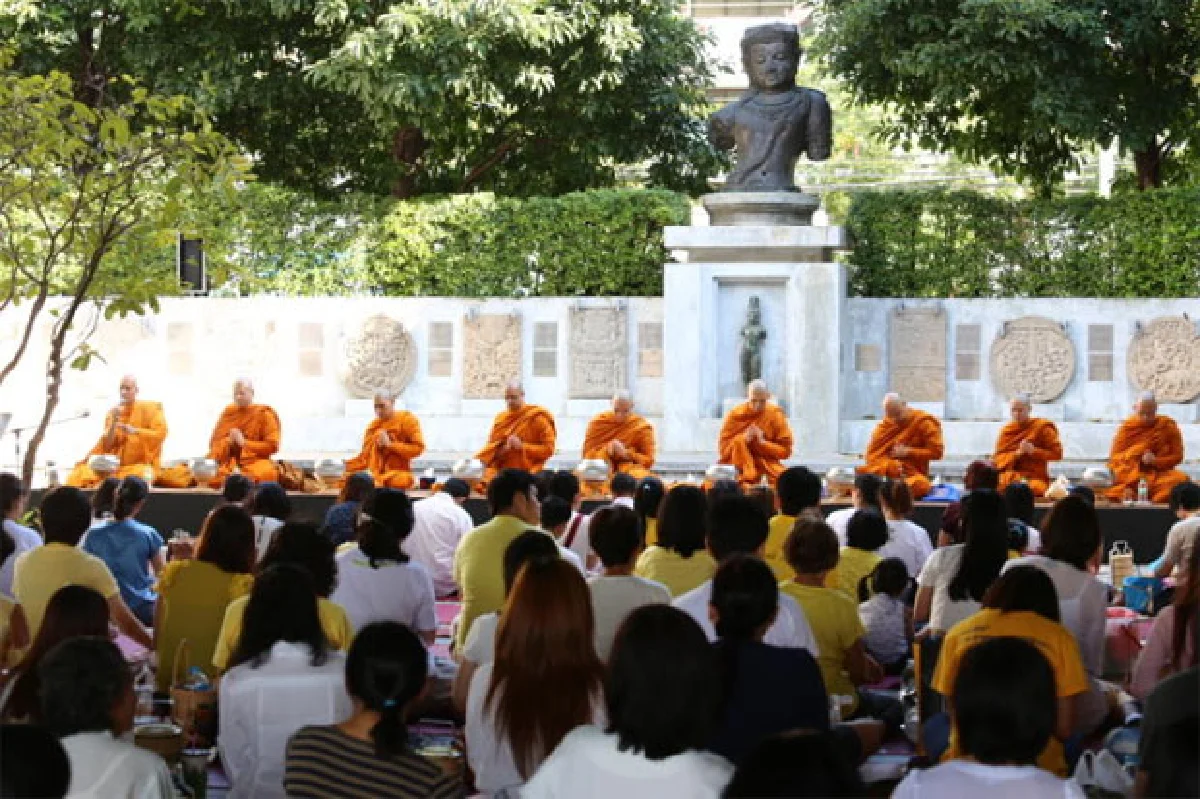 สวนโมกข์ บุญกลางกรุง 4 ปี ผลิต "ธรรมอาสา" นับหมื่น