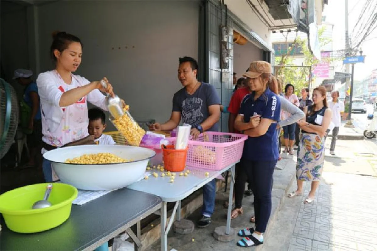 มือปืนป๊อปคอร์น ร้านป๊อปคอร์นสัญชาติไทย