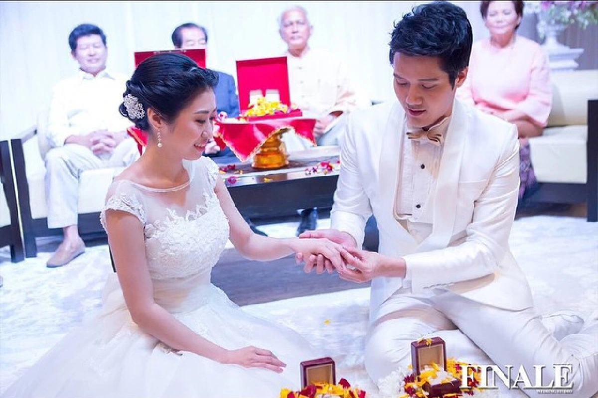 ชื่นมื่น!"กลม นพพล"หมั้นแฟนสาวดีกรีคุณหมอ