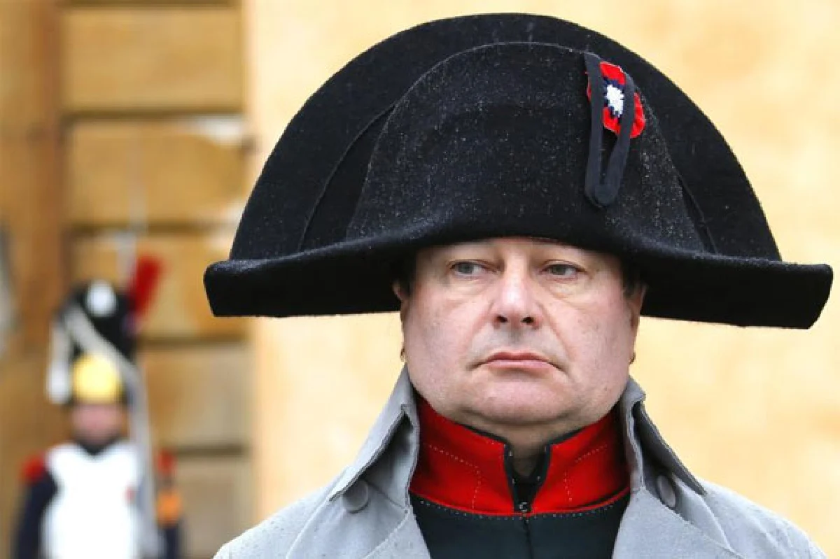 รำลึกครบรอบ 200 ปี การเนรเทศนโปเลียนสู่เกาะเอลบา