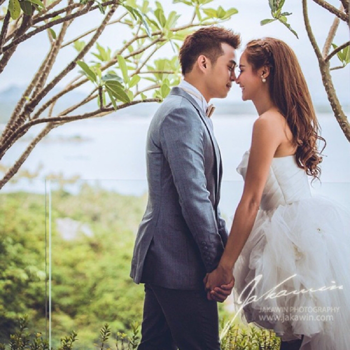 "กระแต-หลุยส์"เผยภาพพรีเวดดิ้งสุดหวาน