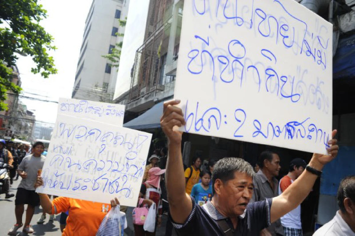 กทม.จัดระเบียบคลองถมผู้ค้าฮือต้าน