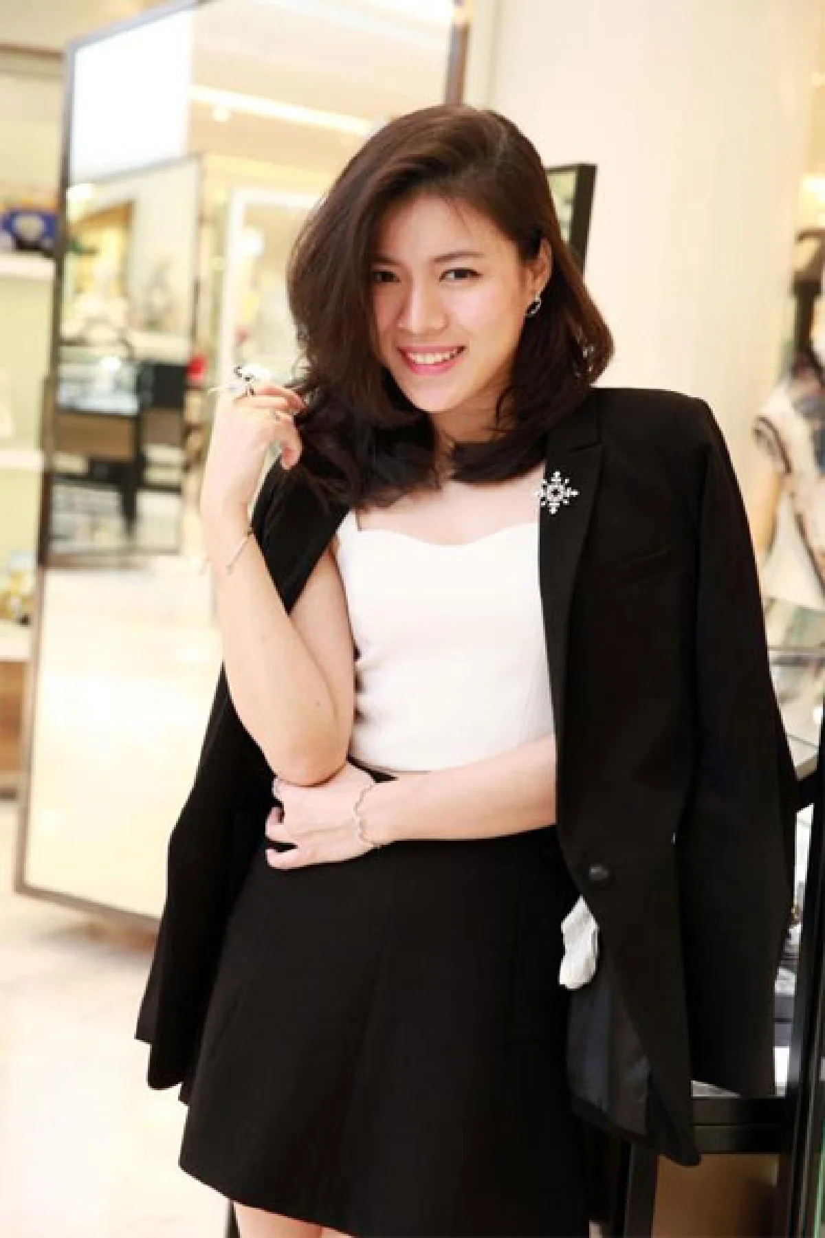 ธนิสา วีระศักดิ์ศรี สร้างแบรนด์เครื่องประดับ อย่างมีเป้าหมาย