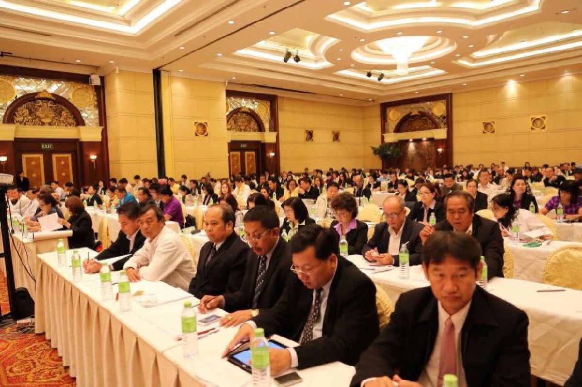ยธ.ปูพรมแก้ปัญหายาเสพติดตามสถานศึกษาทุกแห่งในปี58