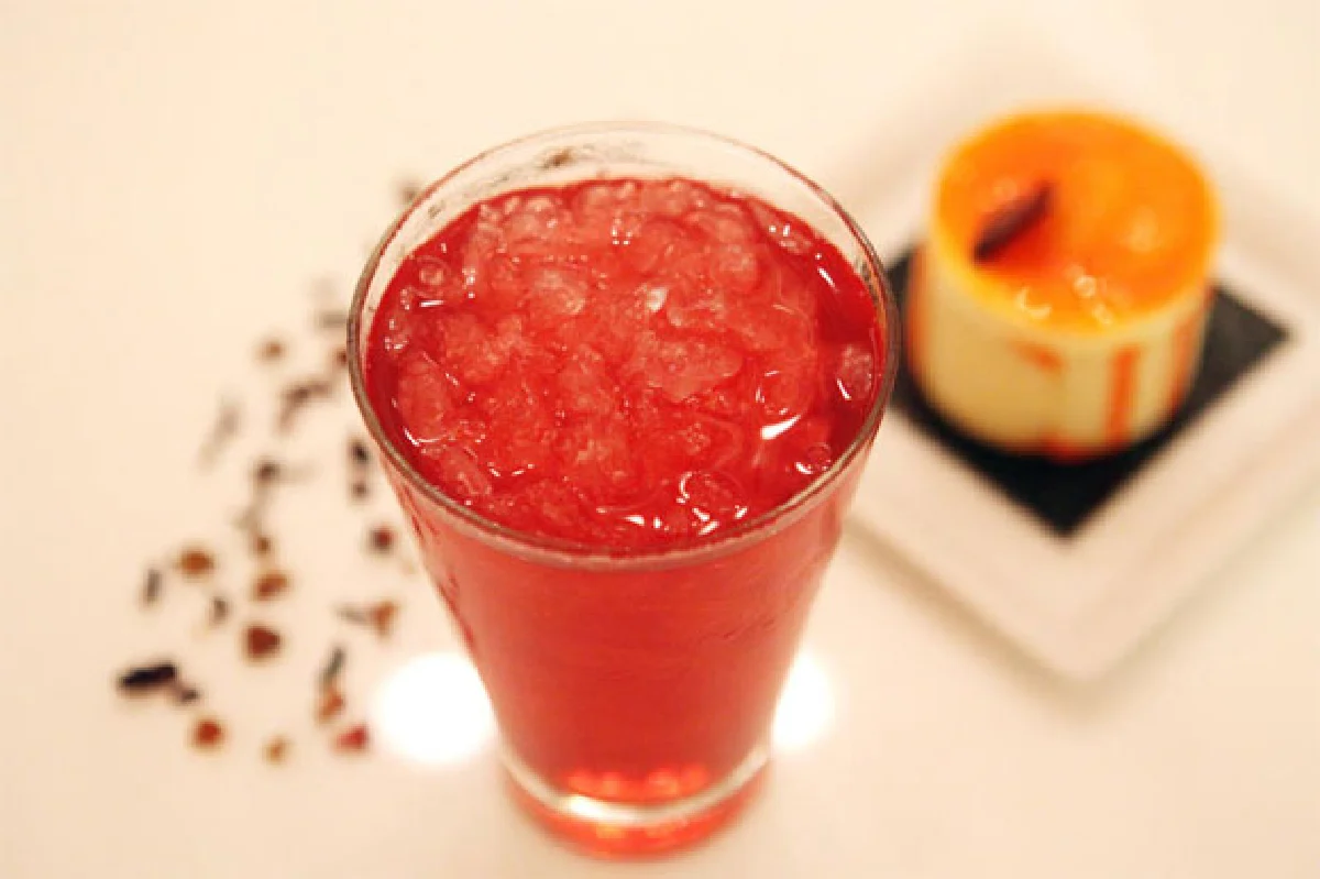 ชาเย็น (ไม่เย็นชา) แก้วโปรดแห่งฤดูร้อน