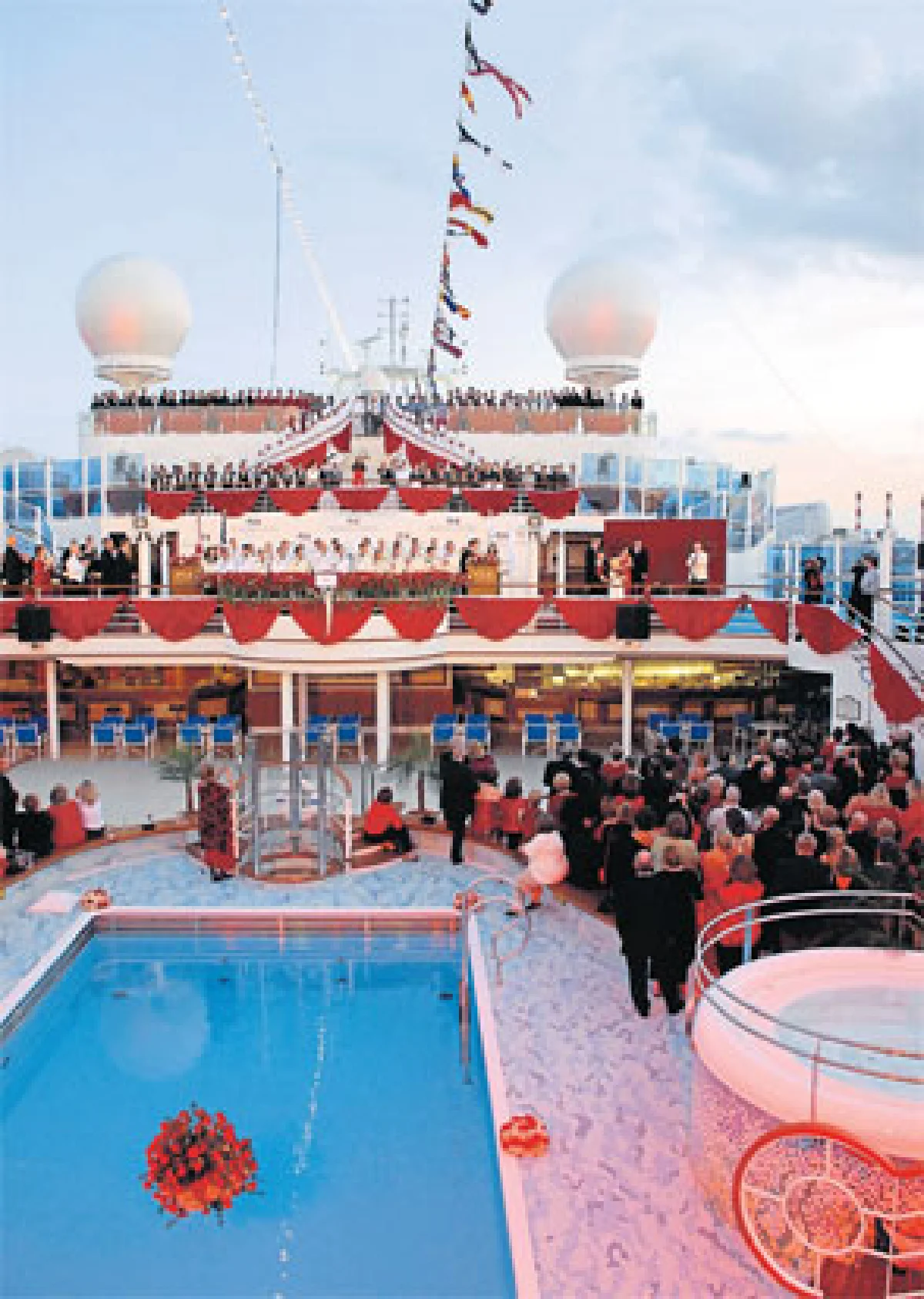 เรือเอียงดิ่งกลางมหาสมุทร นาทีเฉียดตายของ สมรัชนะ มูลสาย